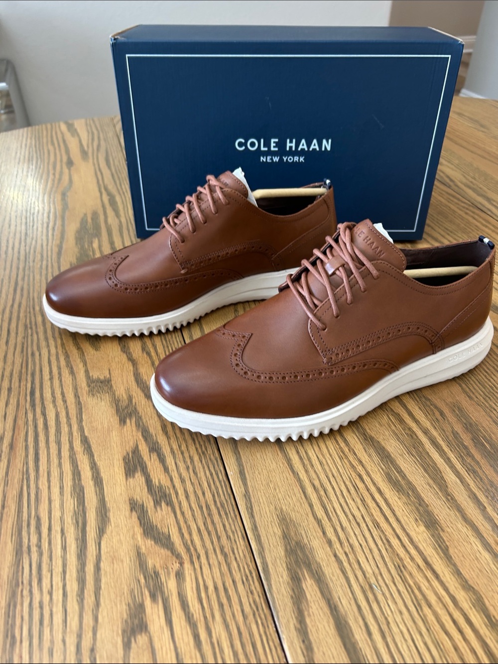 Cole Haan Tan/Brown Grand + Wingtip Leather Oxford, size 11 WIDE, NIB